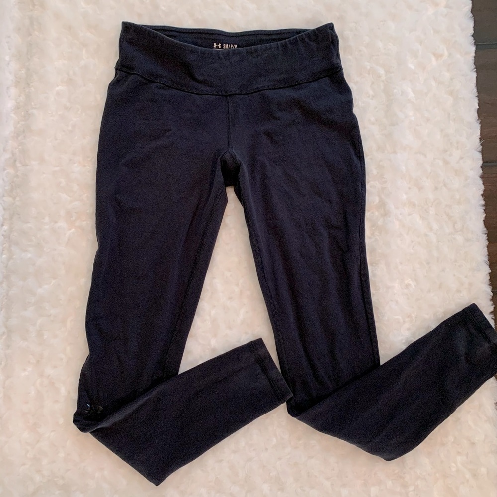 Black Under Armour leggings